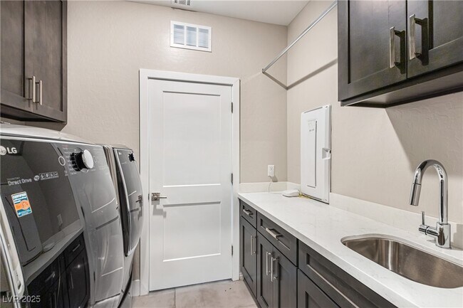 Building Photo - 3360 Traforo Ln