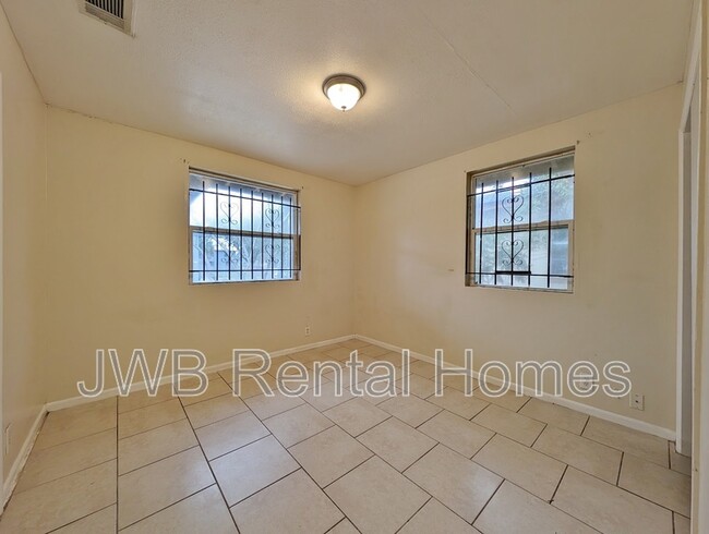 Building Photo - 1864 W 13th St