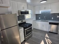 Building Photo - 35 Buffalo St