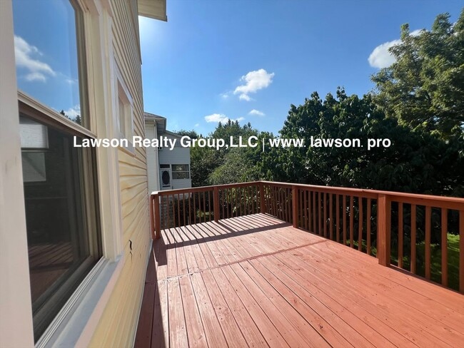Building Photo - Charming Grandin Court House with Detached Garage and In Law Suite