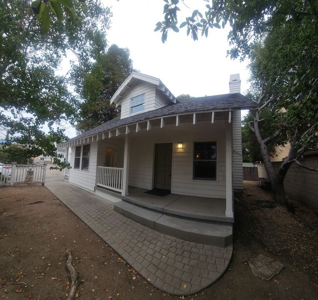 Building Photo - 3 Homes on 1 Lot! 7 Bedroom 4 bath home close to POLY off of Grand Avenue Entrance!!!!