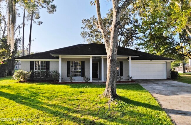 Primary Photo - 10249 Secret Harbor Ct