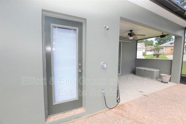 Building Photo - 2218 Longleaf Cir