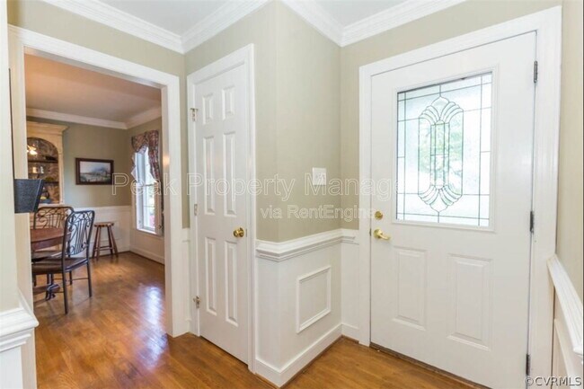 Building Photo - 12005 Sunrise Rd