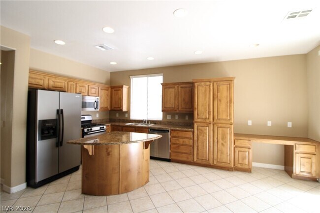 Building Photo - 754 Rise Canyon Dr