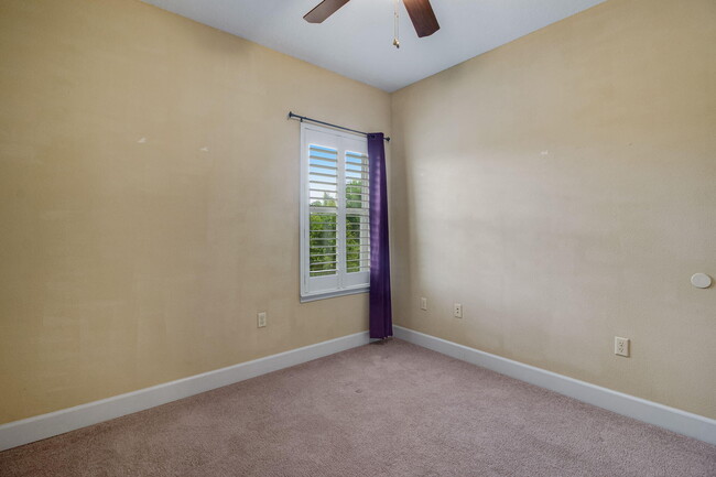 Building Photo - 408 Arbor Lake Dr