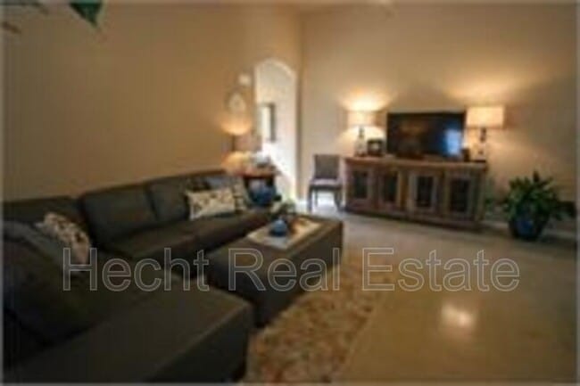 Building Photo - 181 Joanne Cv