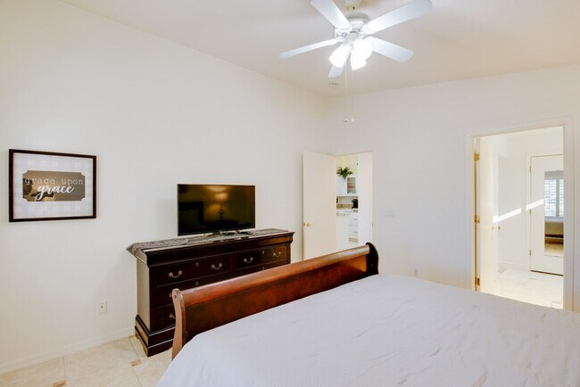 Building Photo - 4972 S Sugarberry Ln