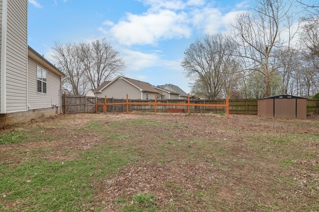 Building Photo - 3809 Man O War Blvd