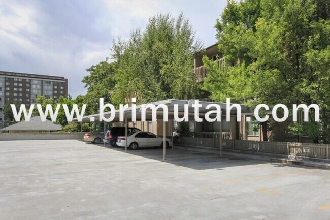 Building Photo - 31 M St