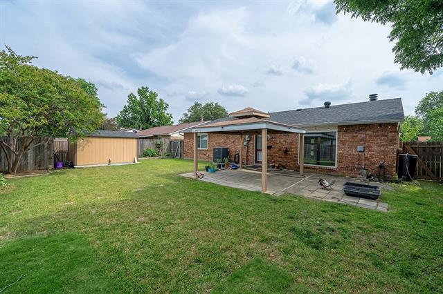 Building Photo - 5409 Slay Dr