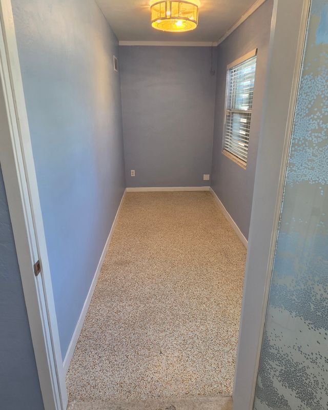 Building Photo - 921 Ridgewood Ave