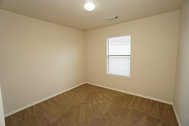 Building Photo - 4022 Regal Stone Ln