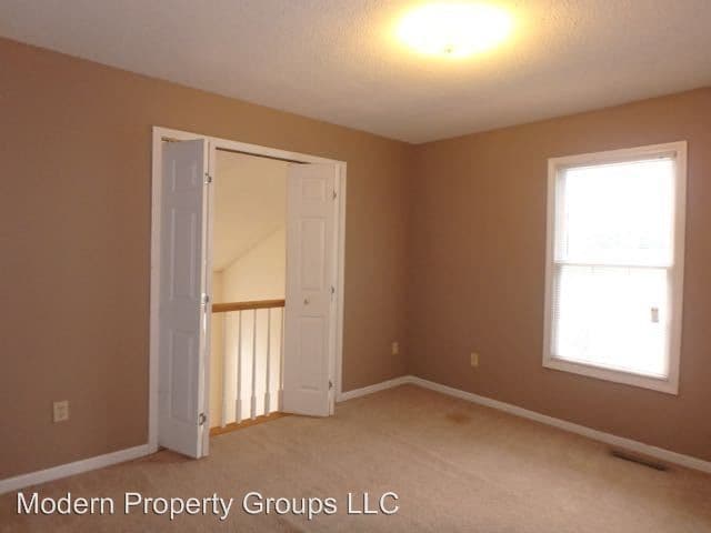 Building Photo - 3 br, 2 bath House - 4631 Brandon Woods St.
