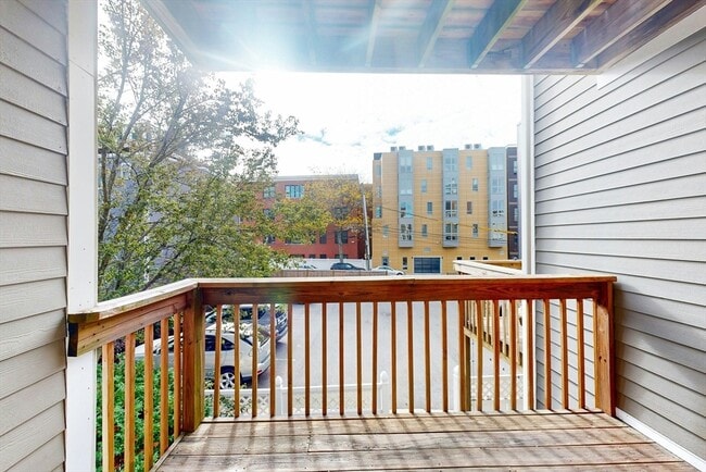 Building Photo - 111 W 8th St