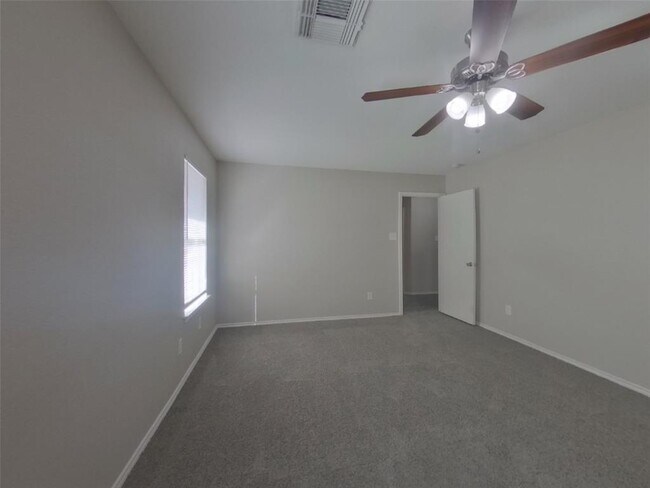 Building Photo - 4218 Heritagestone Dr