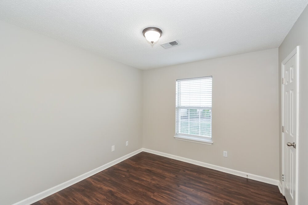 Building Photo - 306 Hank Aaron Cove