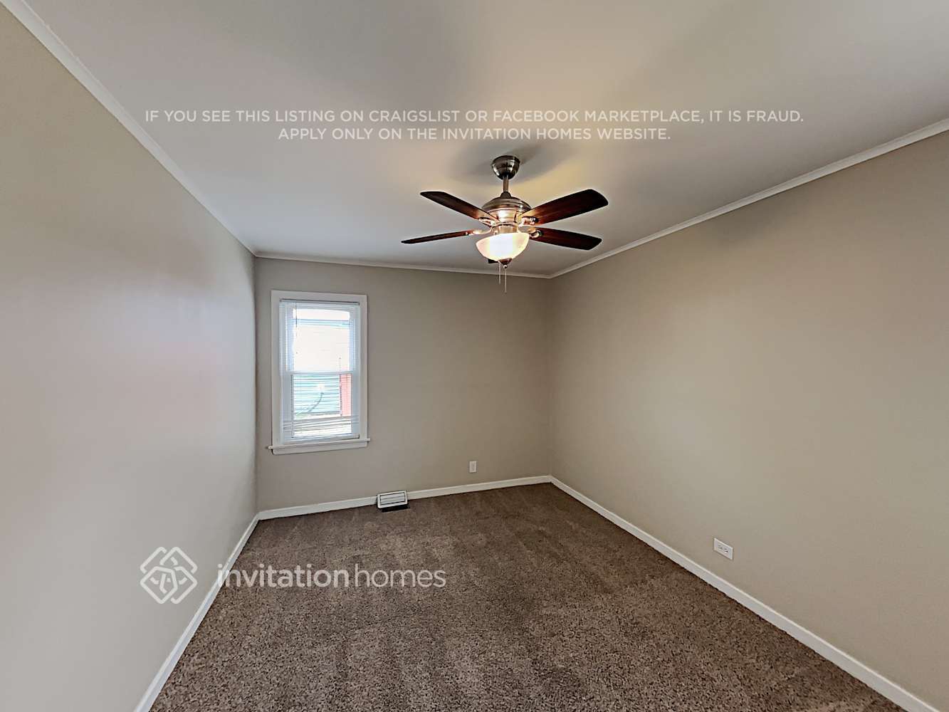 Building Photo - 9243 S 49th Ct