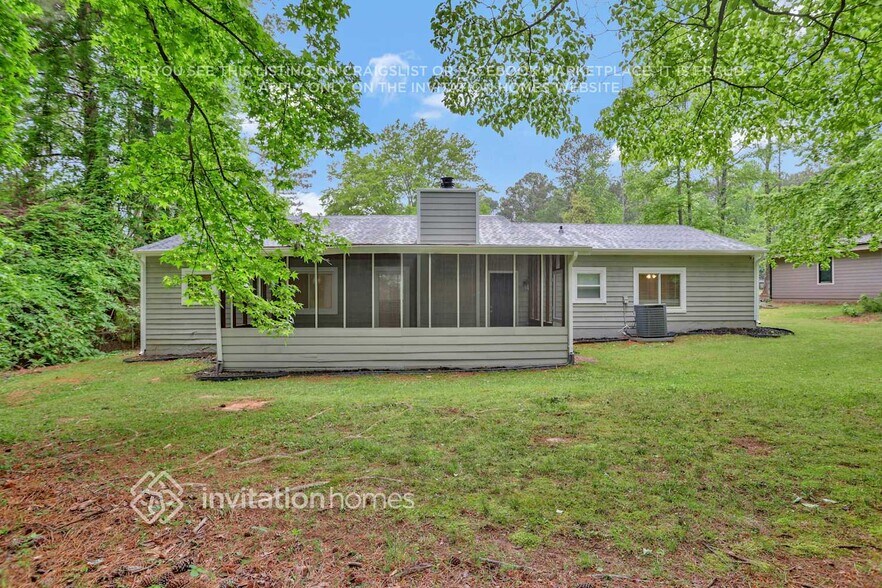 Building Photo - 4777 McKee Ct SW