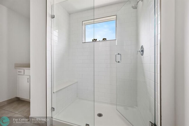 Building Photo - 214 Preserve Trl S