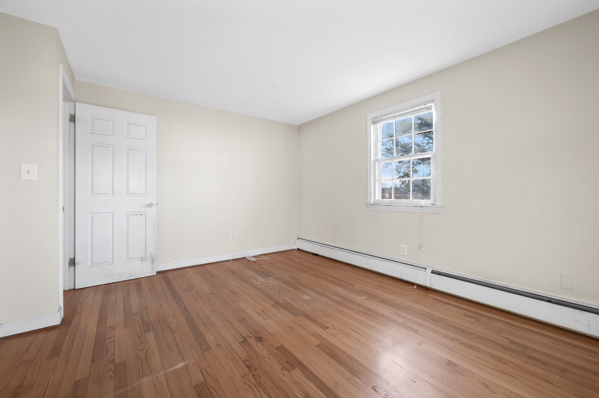 Building Photo - 340 Charter Oak St