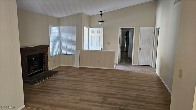 Building Photo - 8303 Palmada Dr