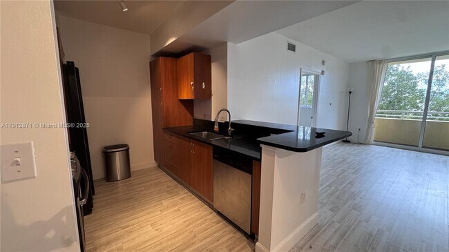 Building Photo - 18800 NE 29th Ave