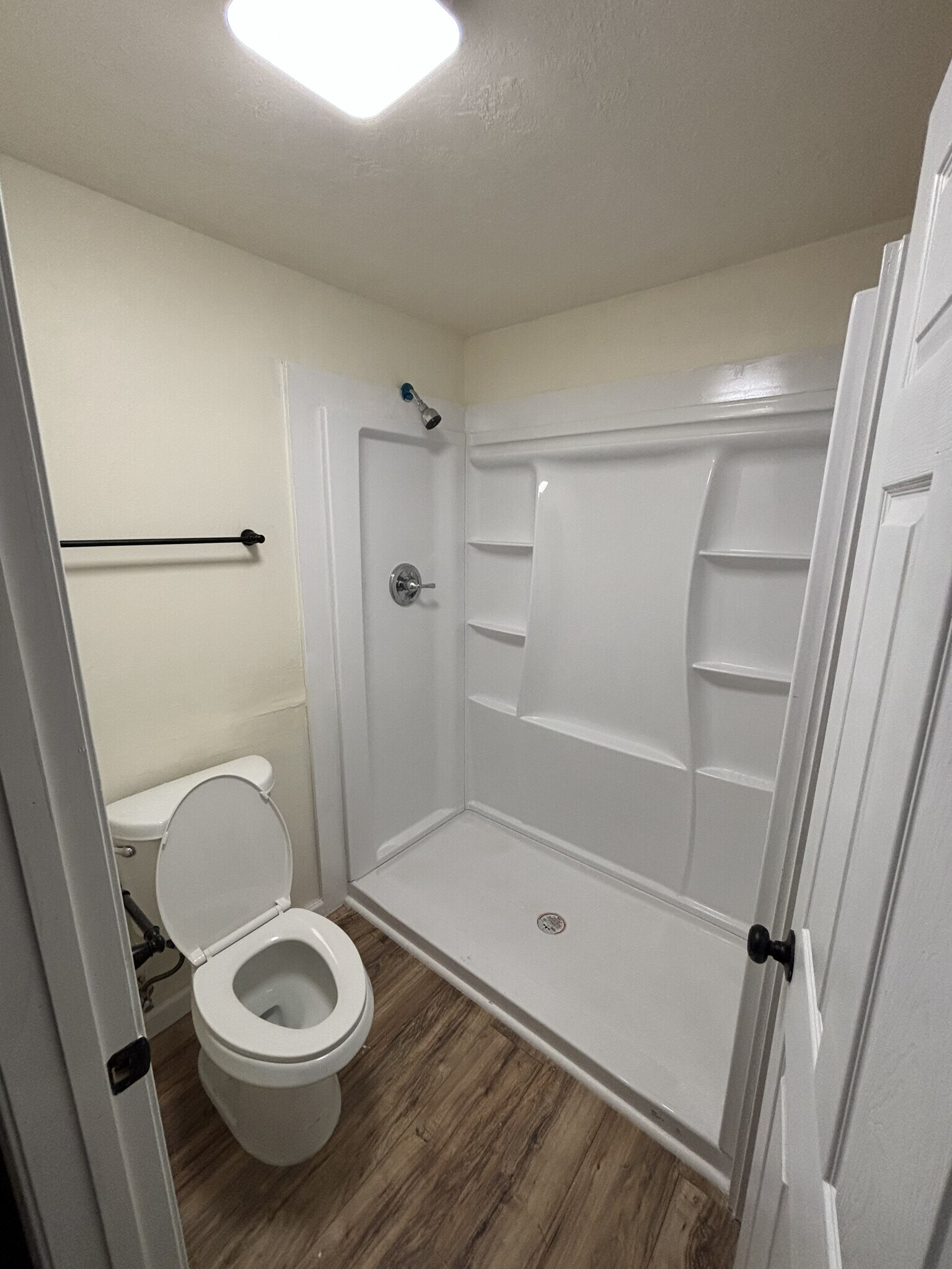 Building Photo - 1137 NW Dixon St