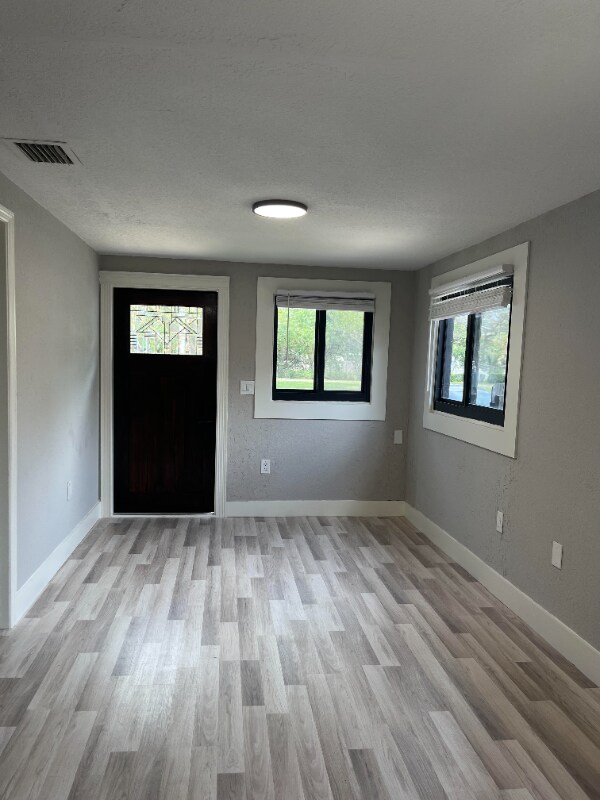 Building Photo - 734 47th St