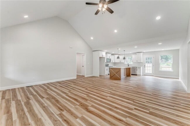 Building Photo - 22 Earls Way