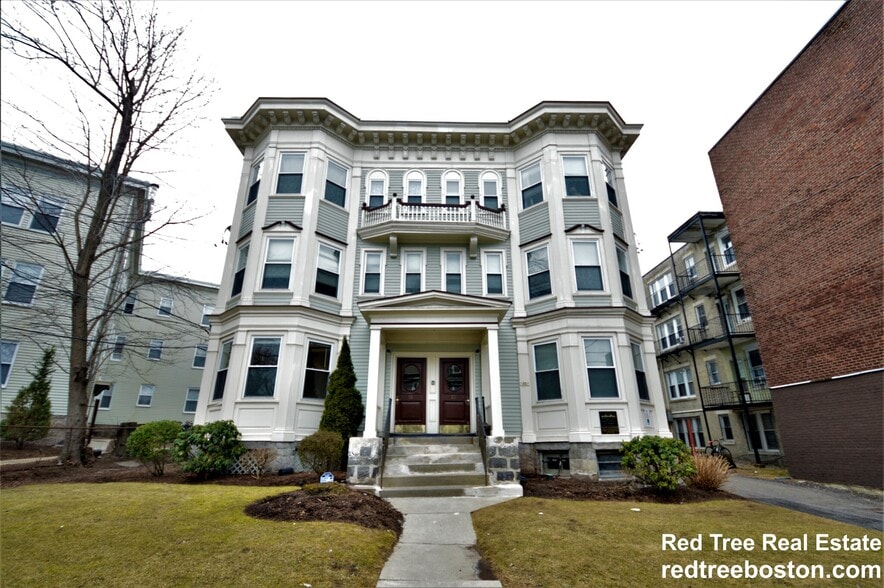 Building Photo - 55 Ashford St