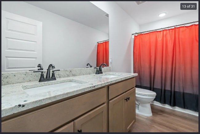 Building Photo - 6643 White Oak Ln