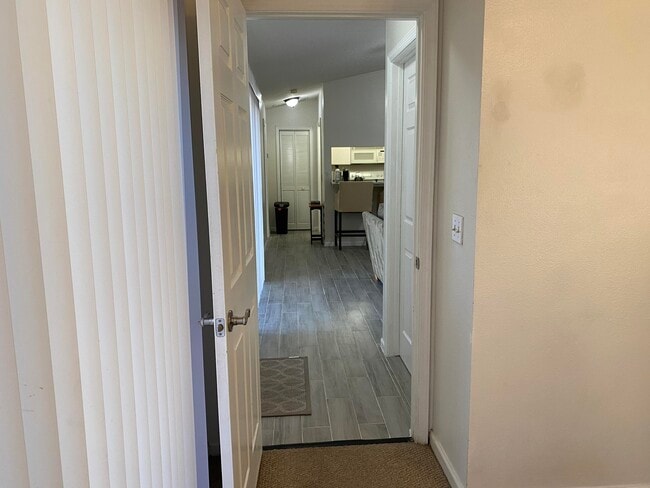 Building Photo - 1289 Periwinkle Pl