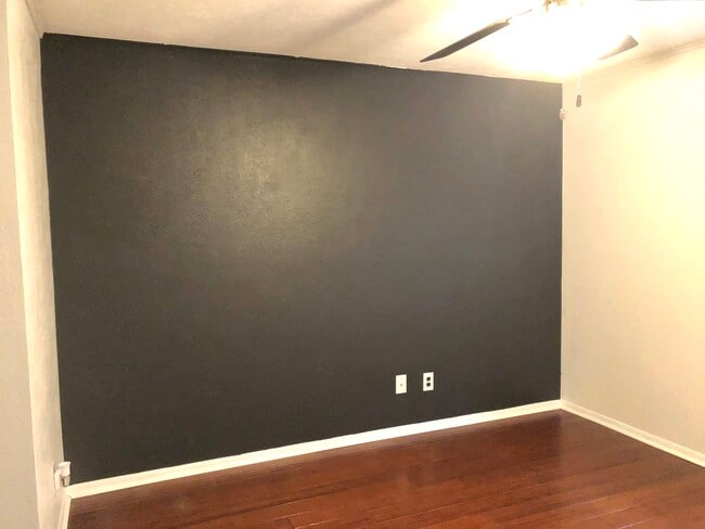 Building Photo - 11511 Kirkvalley Dr