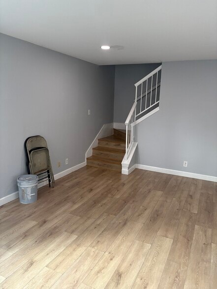 Building Photo - 8901 Tronewood Dr