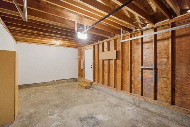 Building Photo - 10423 12th Ave Ct S