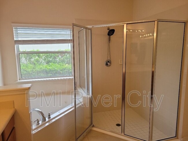 Building Photo - 14283 Big Spring St