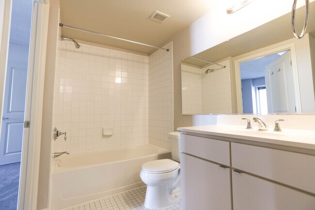 Building Photo - 1225 13th St NW