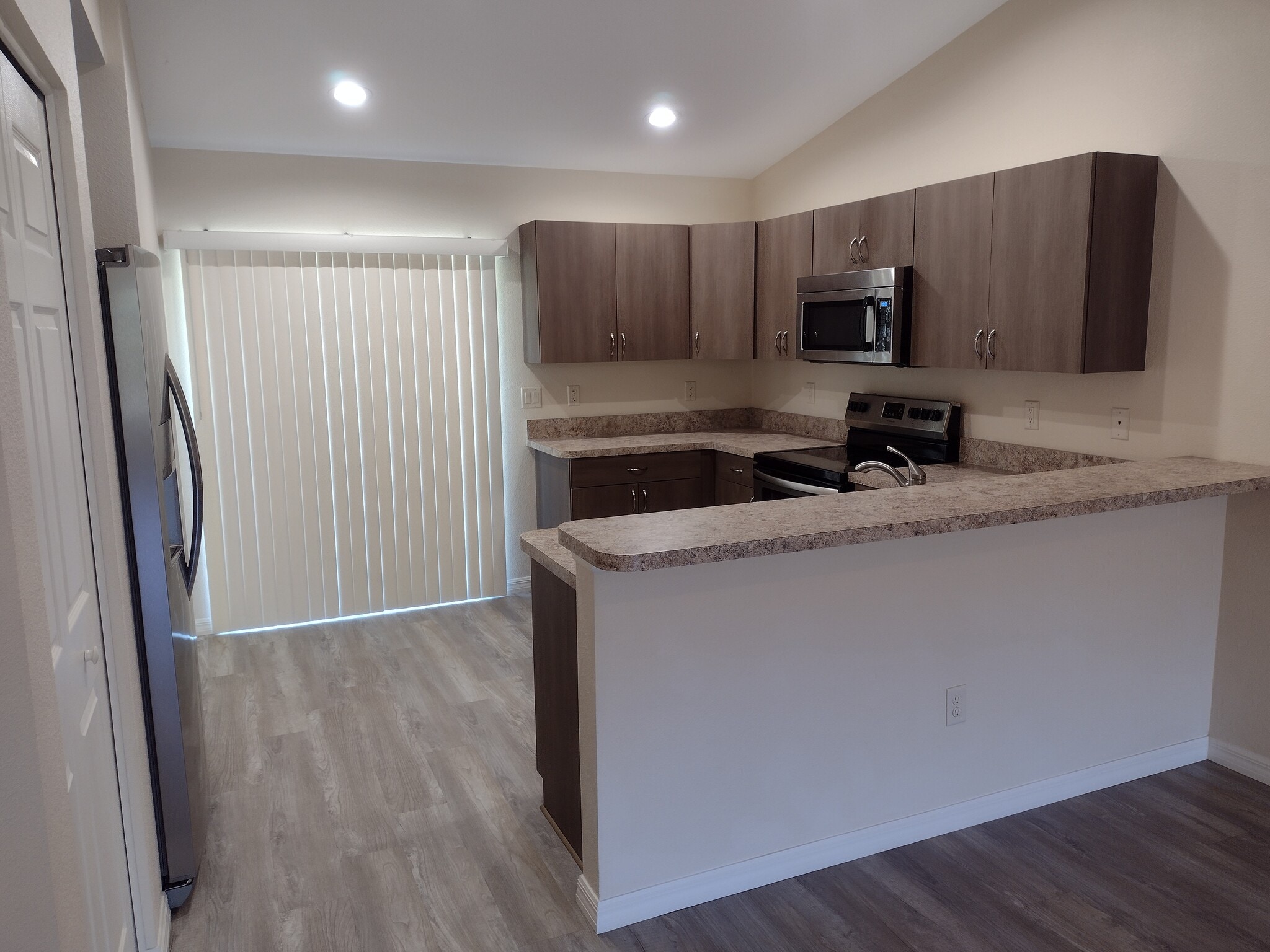 Kitchen 2 - 7396 Pond Cir