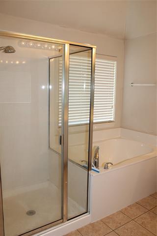 Building Photo - 10212 Red Bluff Ln