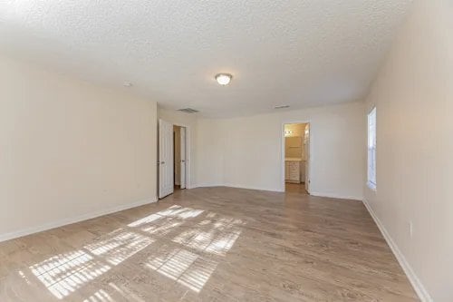 Building Photo - 12341 Deersong Dr