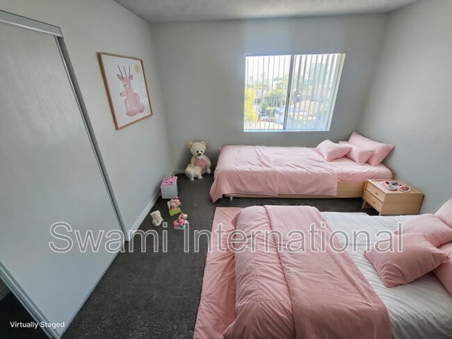 Building Photo - 926 Wilmington Blvd