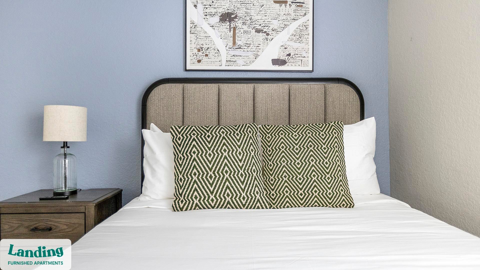 Building Photo - 3695 Island Club Dr