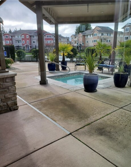 Building Photo - 13413 97th Ave E