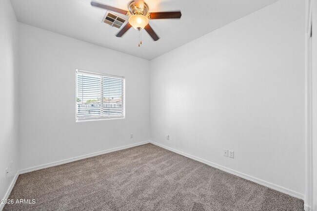 Building Photo - 4608 W Maryland Ave