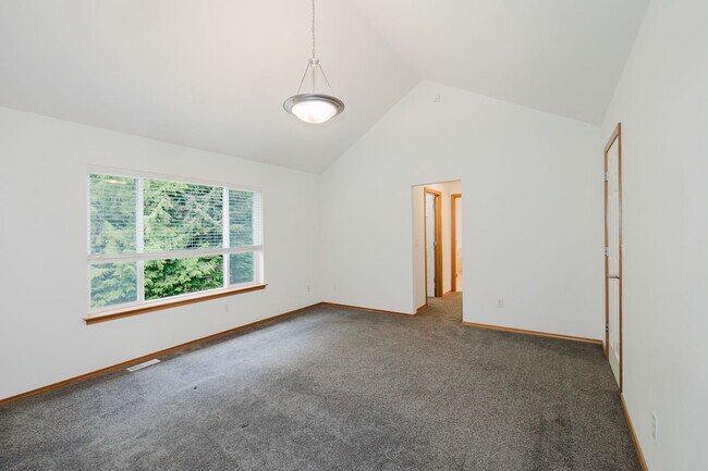 Building Photo - 6492 Wexford Ave SW