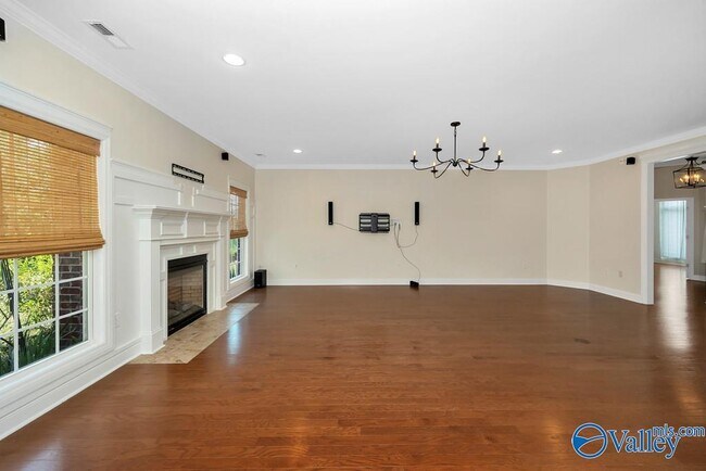 Building Photo - 4706 Old Maple Ct
