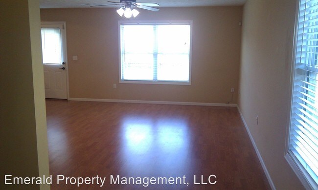 Building Photo - 4 br, 2.5 bath House - 509 Brookmont