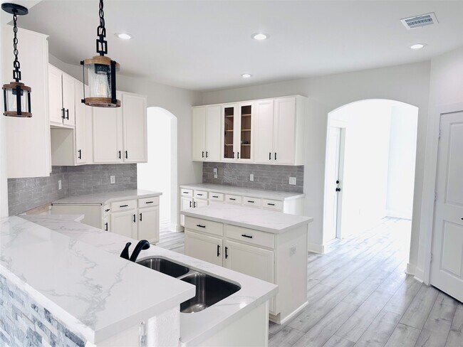 Building Photo - 3306 Quarry Place Lane