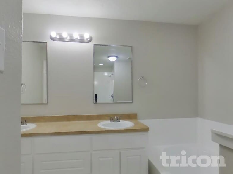 Building Photo - 224 Kellyn Ct